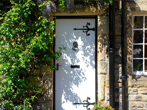 Hanford & Green White Exterior Paint for UPVC Doors & Window