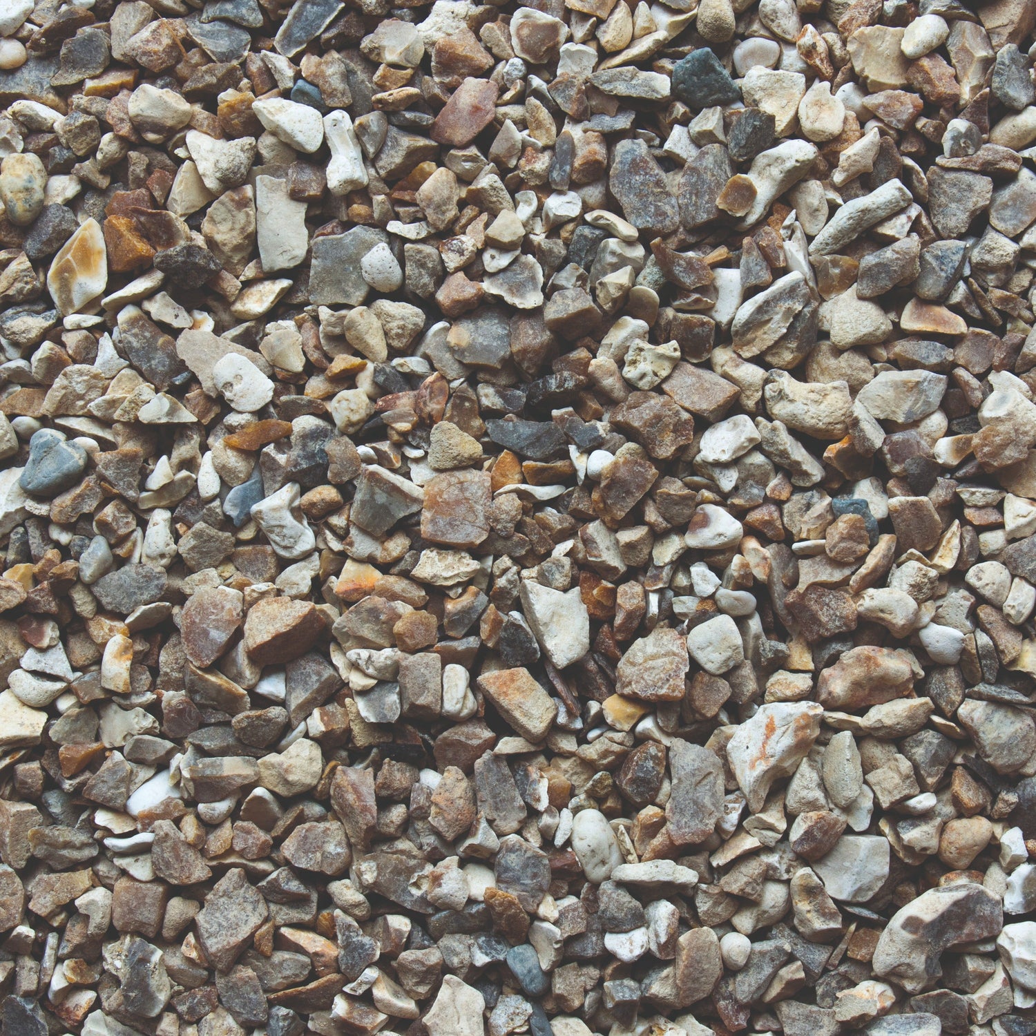 Bowland Stone Decorative 14 - 20mm Chard Flint Chippings Bulk Bag - Trusted Building Supplies