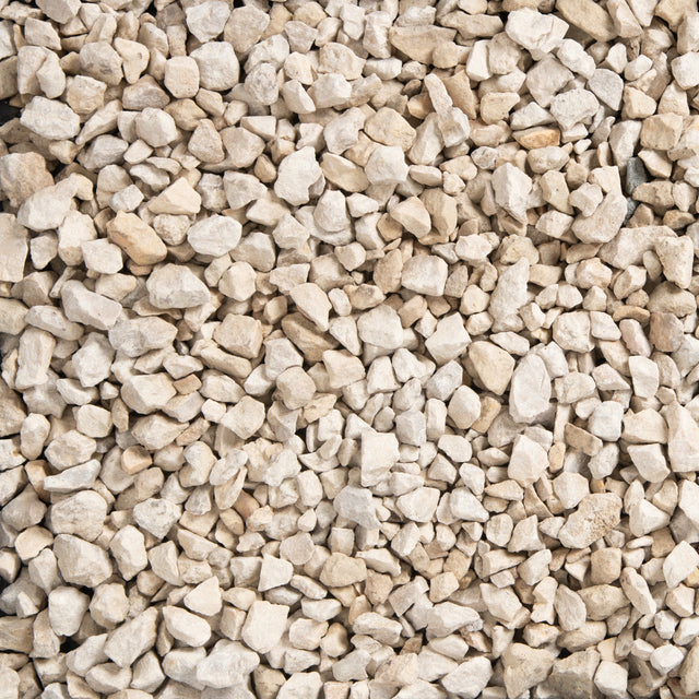 Bowland Stone Decorative 14 - 20mm Cotswold Cream Chippings Bulk Bag - Trusted Building Supplies