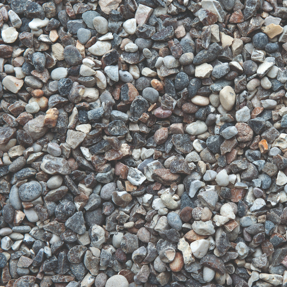 Bowland Stone Decorative 14 - 20mm Moonstone Chippings Bulk Bag - Trusted Building Supplies