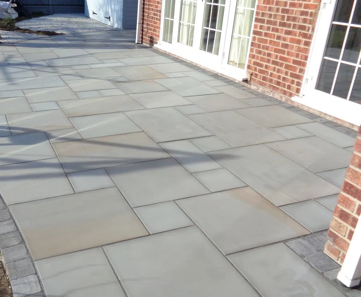 Pave World Chivas Light Grey Sandstone Patio Paving Pack - 19.5m2 - Trusted Building Supplies