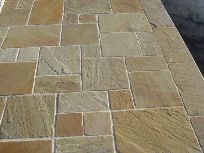 Pave World Heritage Mint Fossil Sandstone Patio Paving Pack - 19.5m2 - Trusted Building Supplies