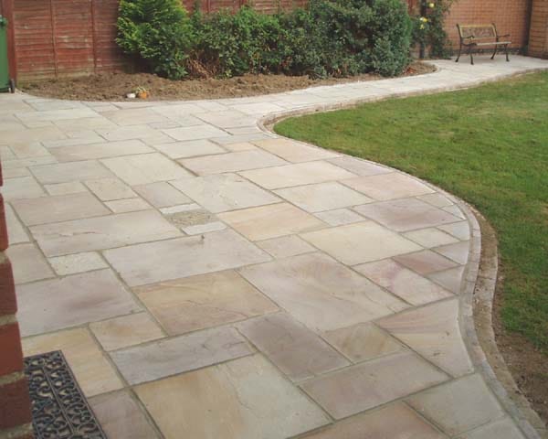 Pave World Traditional Rippon Buff Sandstone Patio Paving Pack - 19.5m2 - Trusted Building Supplies