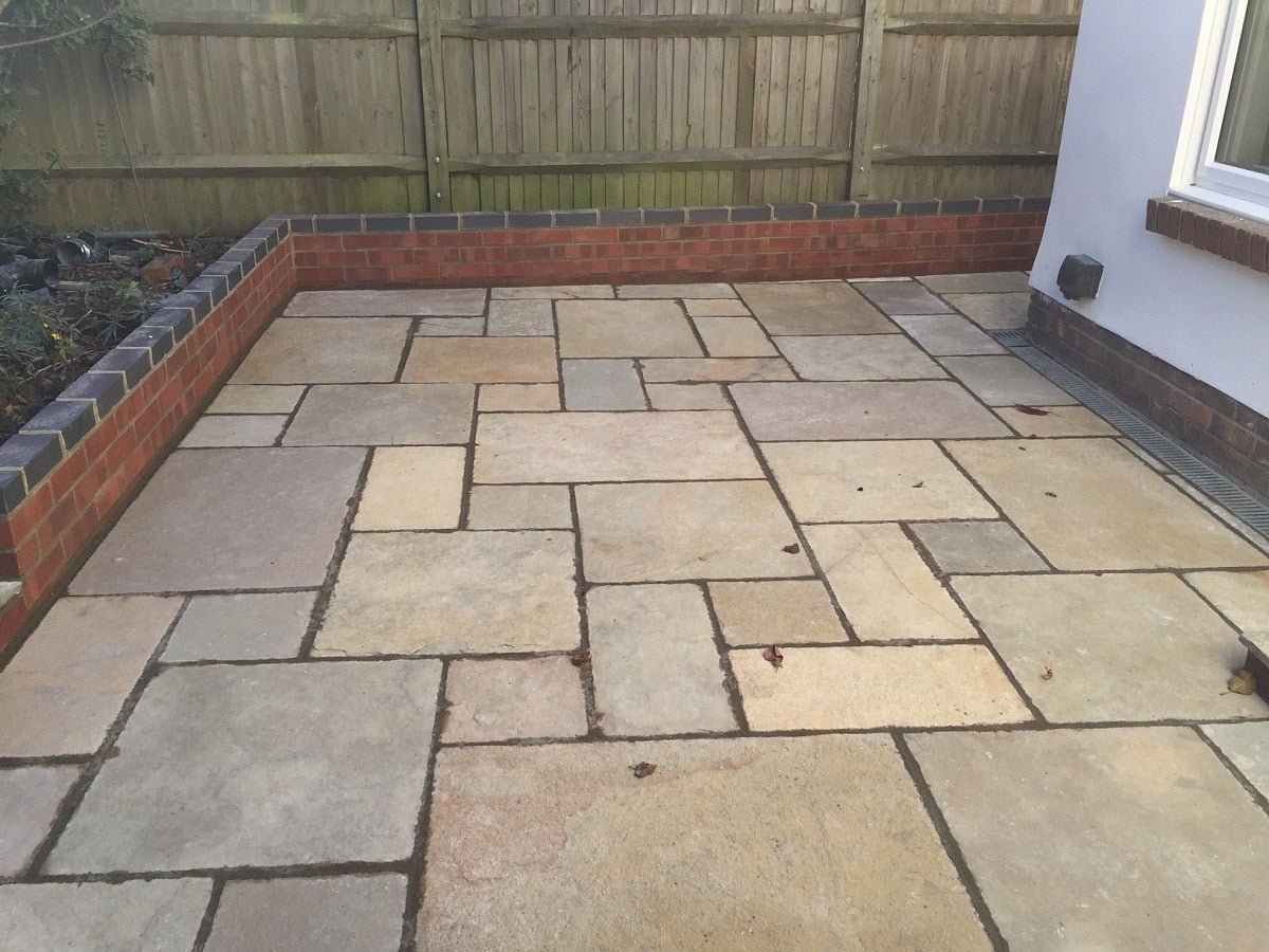 Pave World Traditional Yellow Limestone Patio Paving Pack - 19.5m2 - Trusted Building Supplies