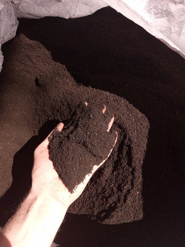 Pro - Grow Lawn Top Dressing Lawn Conditioner Bulk Bag - Trusted Building Supplies