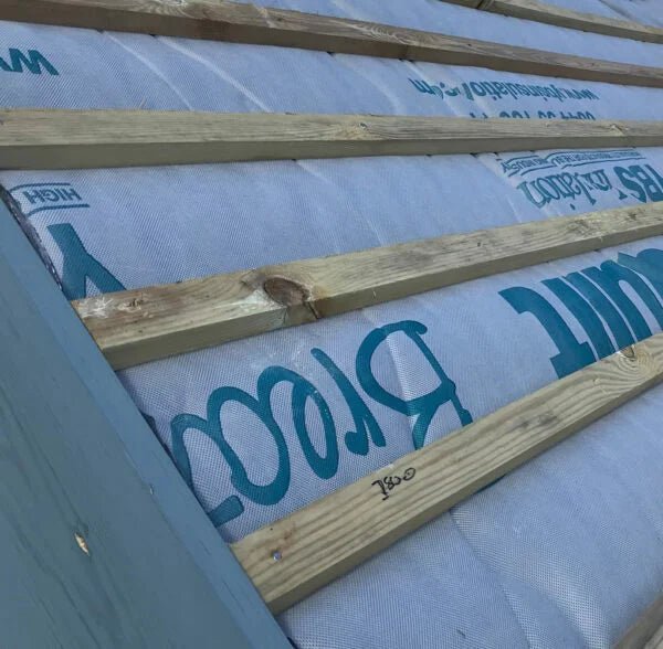 YBS BreatherQuilt 2 - in - 1 Breathable & Multifoil Insulation Roll - 1.2m x 10m - Trusted Building Supplies