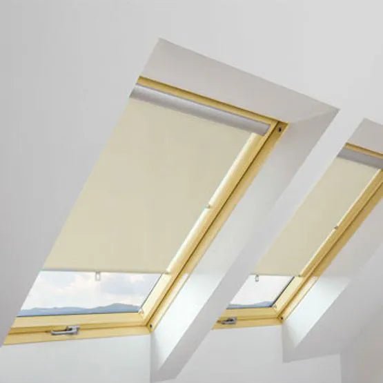 FAKRO ARS I Beige Manual Roller Blind - Trusted Building Supplies