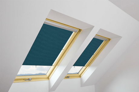 FAKRO ARS II Dark Teal Manual Roller Blind - Trusted Building Supplies