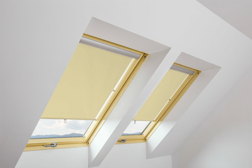 FAKRO ARS II Soft Yellow Manual Roller Blind - Trusted Building Supplies