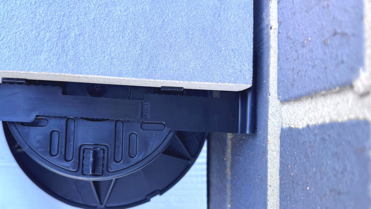 Wallbarn Plastic Edging Plate for Paving - Trusted Building Supplies